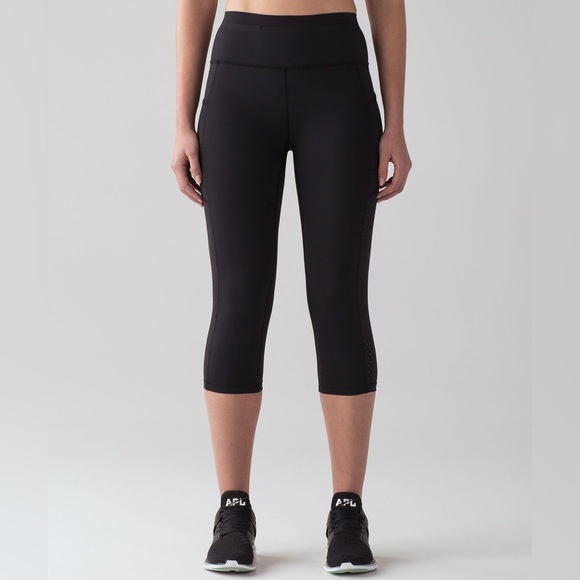 Lululemon Athletica Black Mind Over Miles Crop (17”) Leggings size 4 EUC - Picture 3 of 16